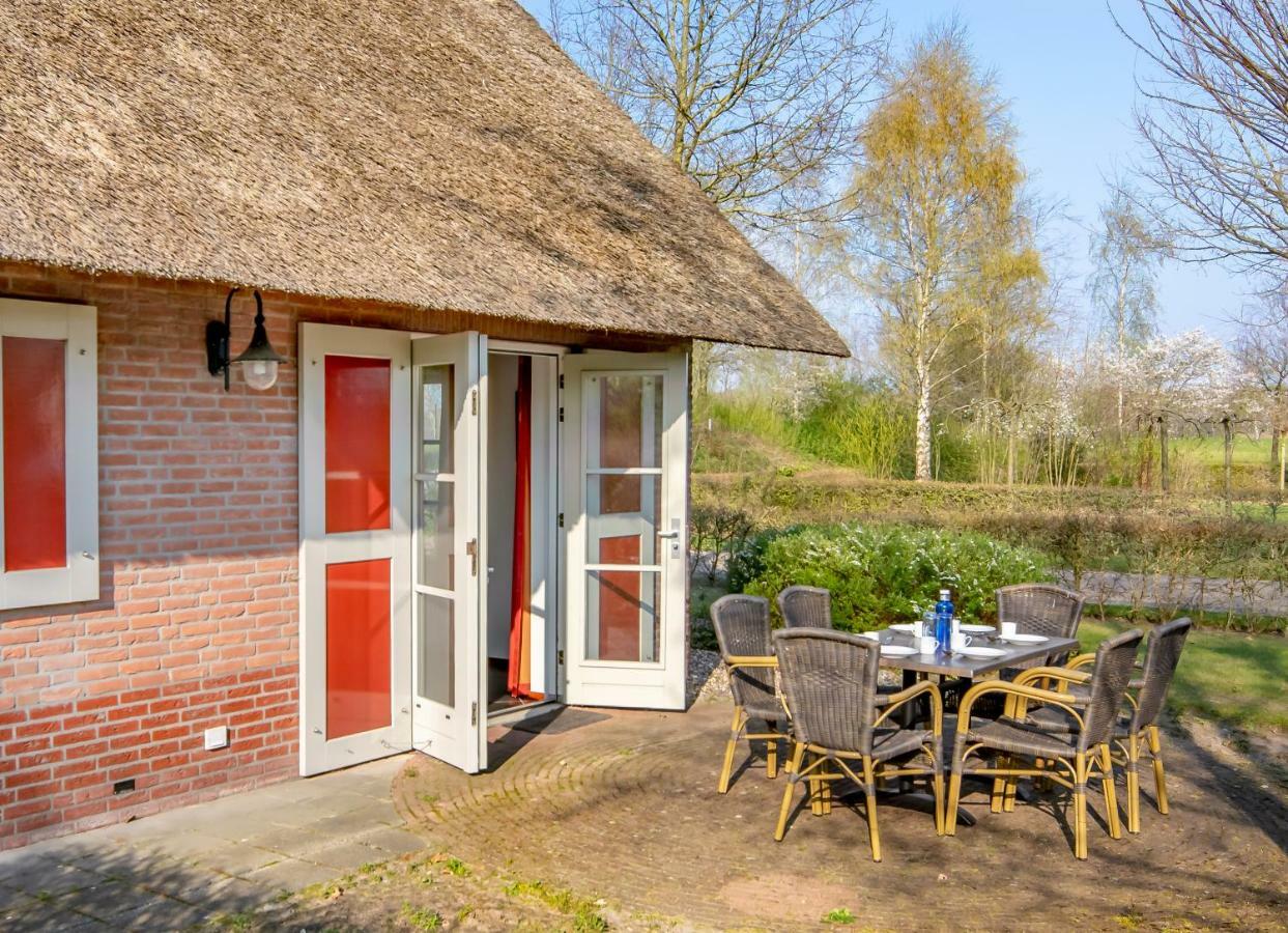 Roompot Buitenplaats De Hildenberg Appelscha Room photo